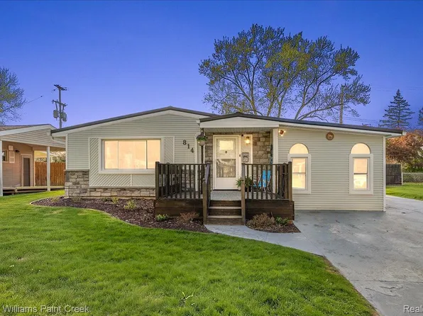 814 Cypress Dr, Davison, MI 48423