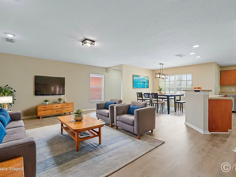 2106 Pleasant View Ave — Photo 6