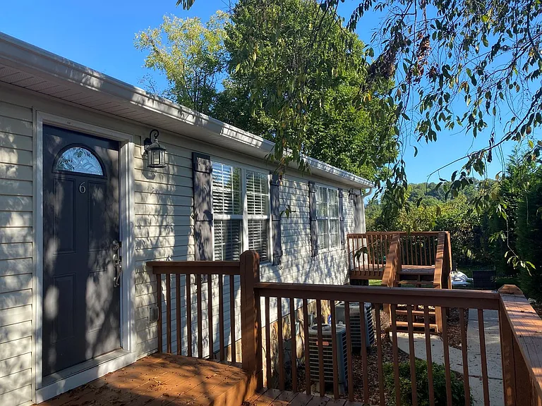 168 E Grande Ave — Photo 28