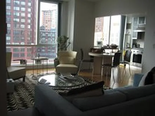 Rented by Charles Rutenberg, LLC | media 37