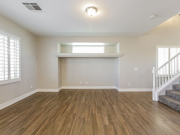 5th image of 9060 Black Elk Ave