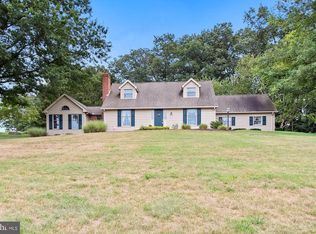 825 Grim Hollow Rd, Red Lion, PA 17356