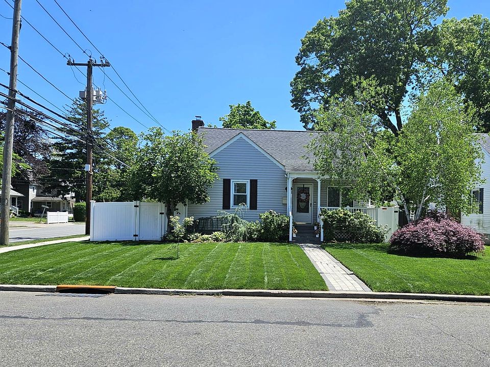 1st image of 3 Benjamin Avenue