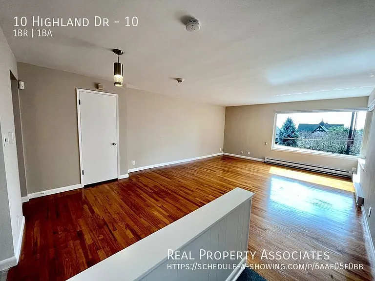 10 Highland Dr #10 — Photo 2