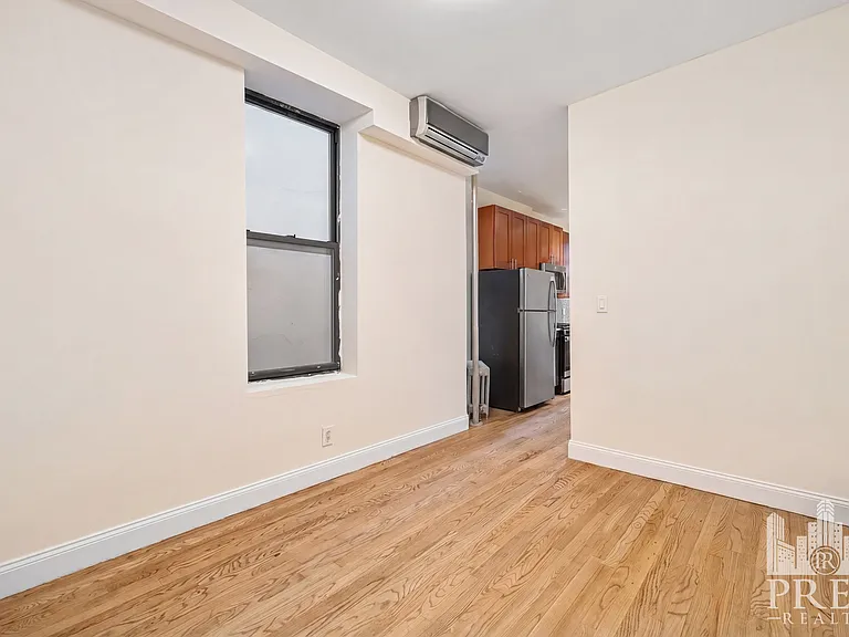 227 E 81st St #3W — Photo 4