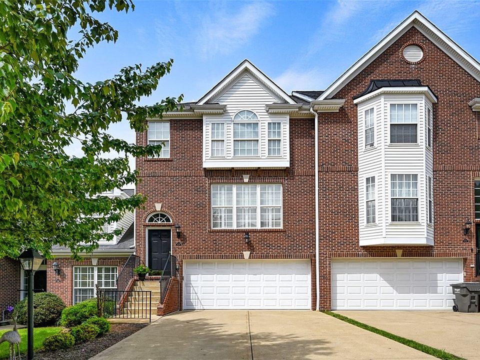 1st image of 532 E Vanderbilt Dr