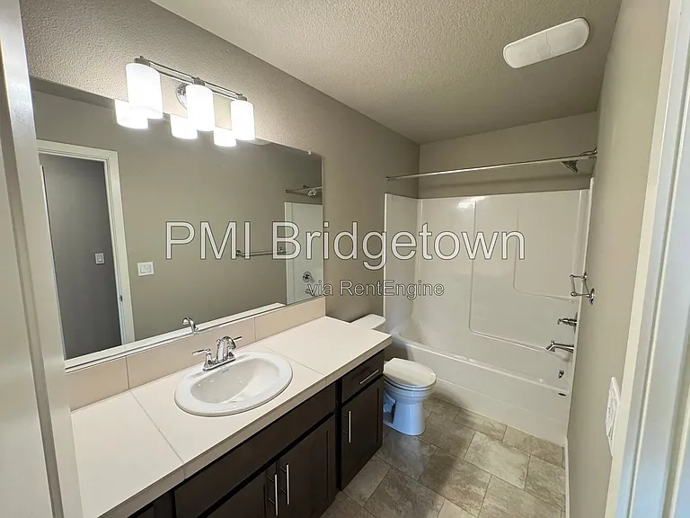 3715 SW 190th Ter — Photo 16
