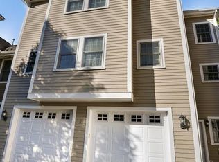 820 Main St #2, Wakefield, MA 01880