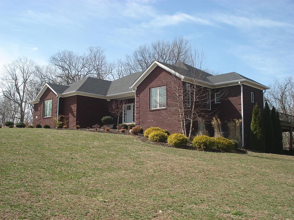 1st image of 375 Desha Dr