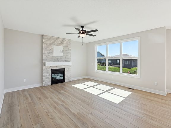 3rd image of 14222 N Valley Dr