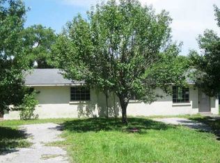 1107 Hagle Park Rd, Bradenton, FL 34212