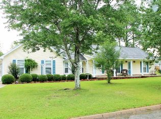 3803 Apache Dr, Dothan, AL 36305