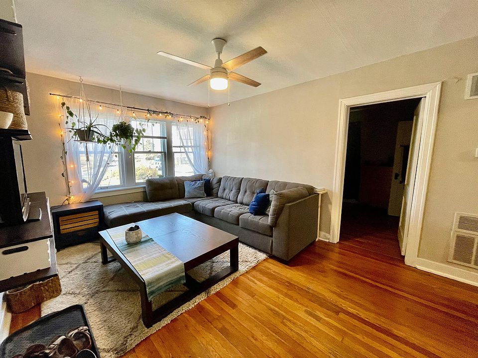 1st image of 2811 Campbell St #1N