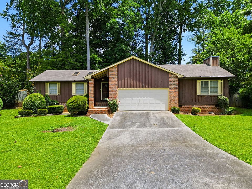 1st image of 2604 Sunset Dr NE