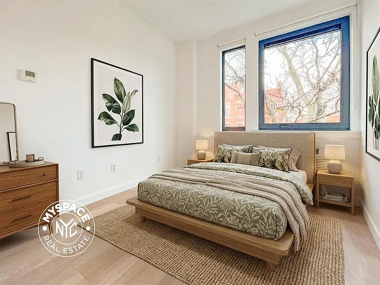 650 Madison St #4F — Photo 8
