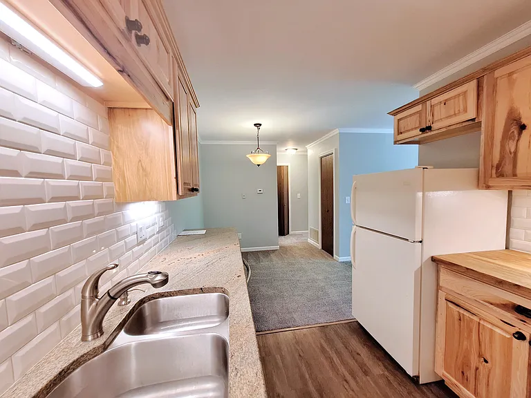 380 Paradise Cir #C8 — Photo 7