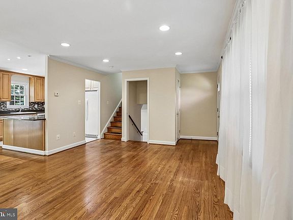 5th image of 8317 Accotink Rd