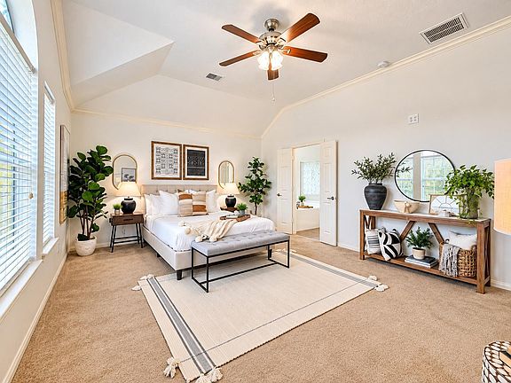 3rd image of 21418 Avalon Queen Dr