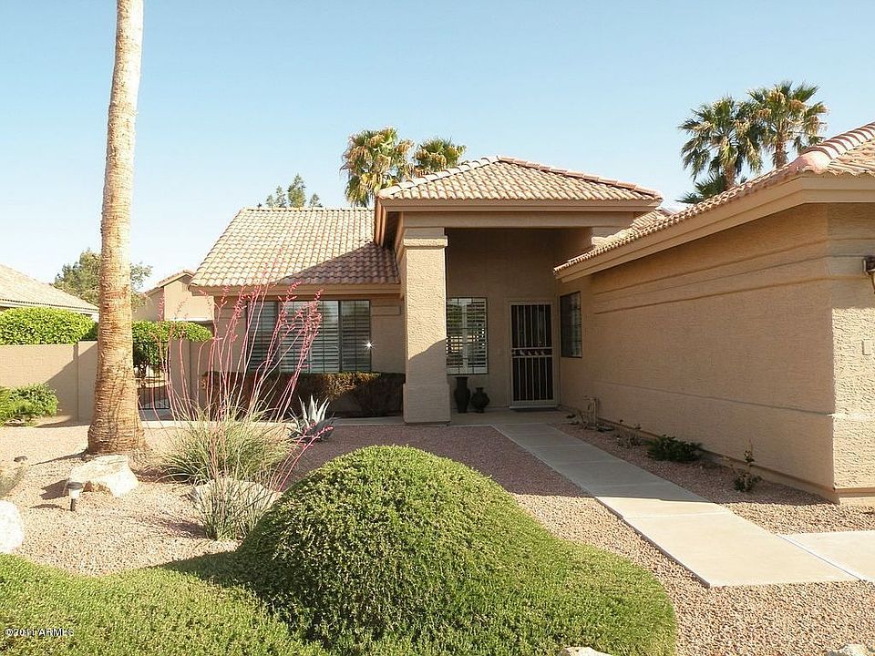 1st image of 10833 E Silvertree Dr