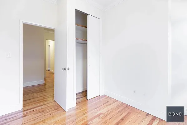 Rented by Bond New York | media 12