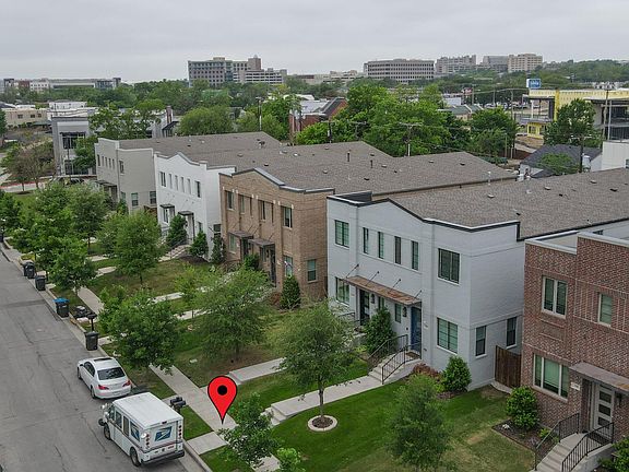 2nd image of 212 Wimberly St