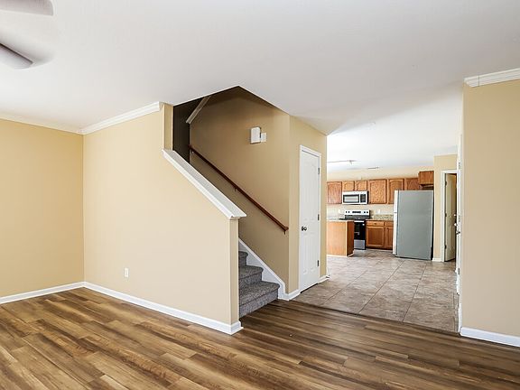 5th image of 3644 Sweet Birch Dr