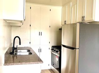 4823 W 17th St #108, Los Angeles, CA 90019