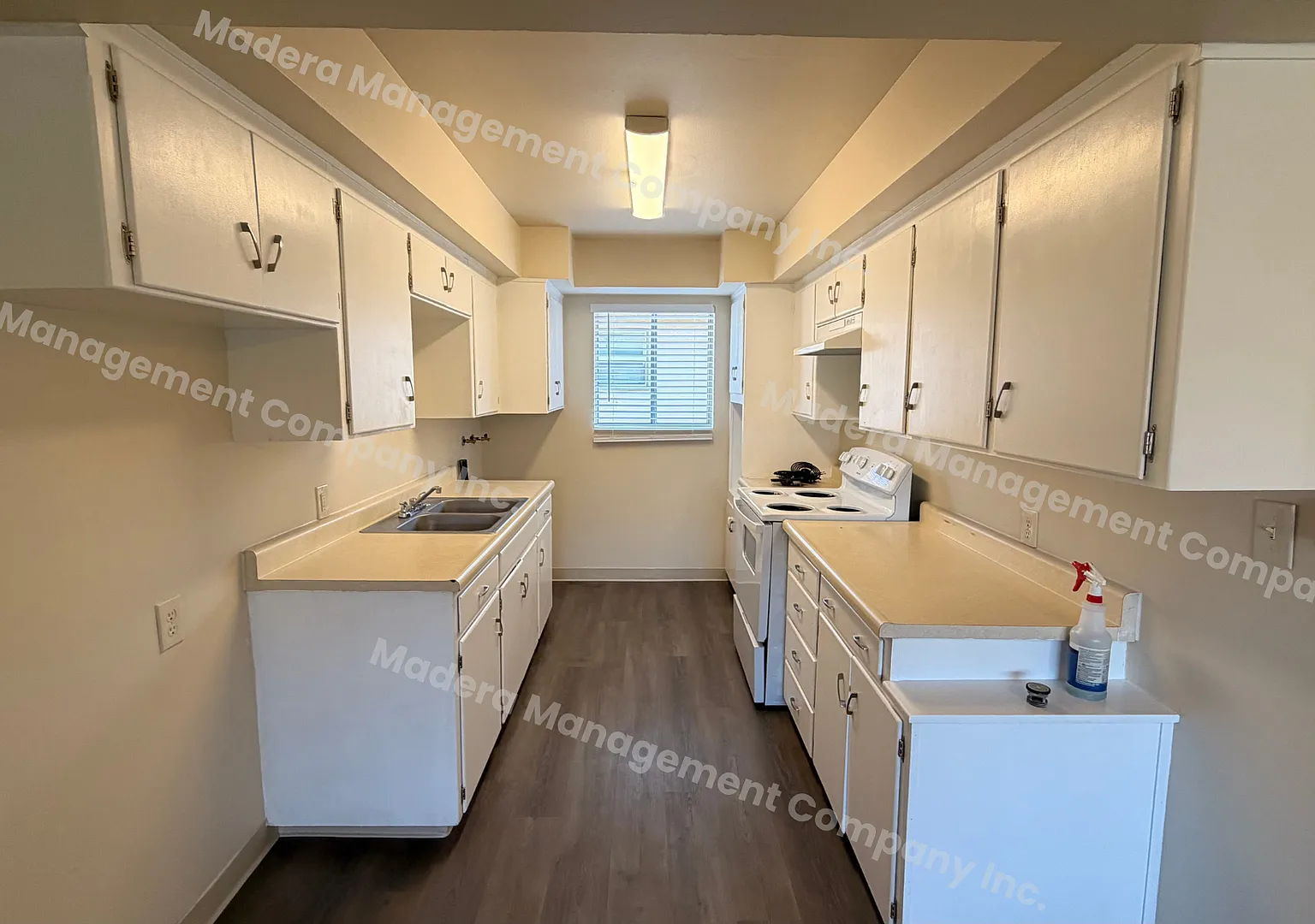 222 N. C Street — Photo 3