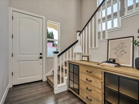 3rd image of 3541 Aaron Drive