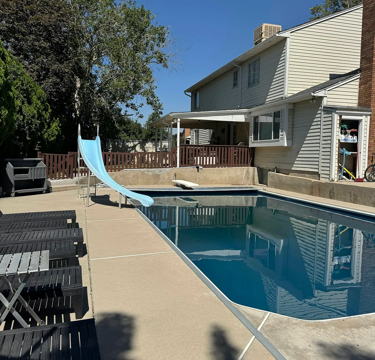 1242 East Eastridge Circle — Photo 2