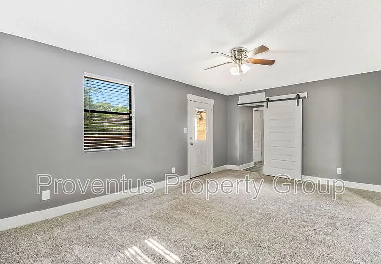 3214 Palmdale Ave — Photo 21