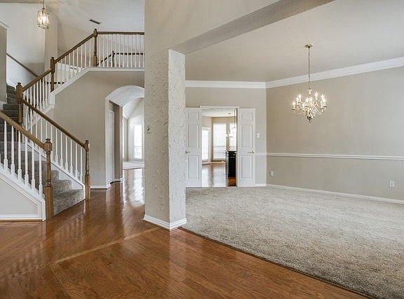 5th image of 504 Irvine Dr