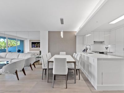 155 Ocean Lane Dr APT 210, Key Biscayne, FL, 33149