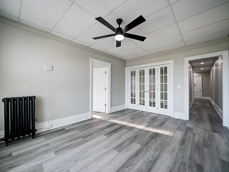 Willett Apartments — Photo 16
