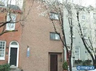 1035 Lombard St APT 4, Philadelphia, PA 19147