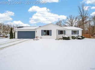 3371 Krafft Rd, Fort Gratiot, MI 48059