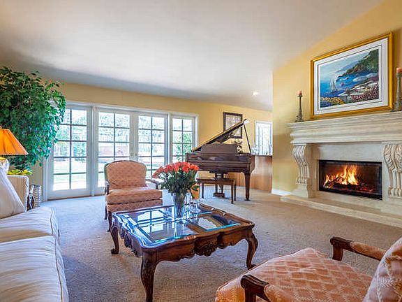 4th image of 2706 Vista Arroyo Dr