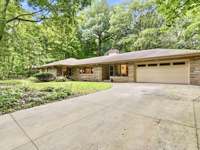 4954 S 79th STREET, Greenfield, WI, 53220