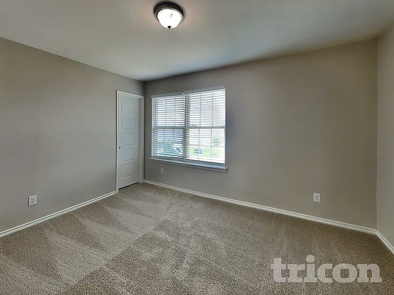 3907 Josephs Run — Photo 11