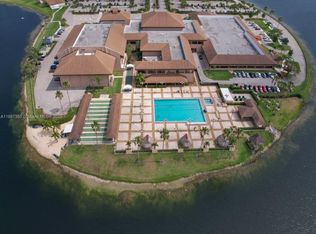 Garfield, Pembroke Pines, FL 33027