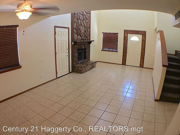 5th image of 6035 Bandolero Dr APT F