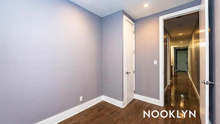 Rented by Nooklyn NYC LLC | media 9