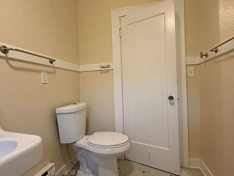 329-333 SE 20th Ave #-12 — Photo 11