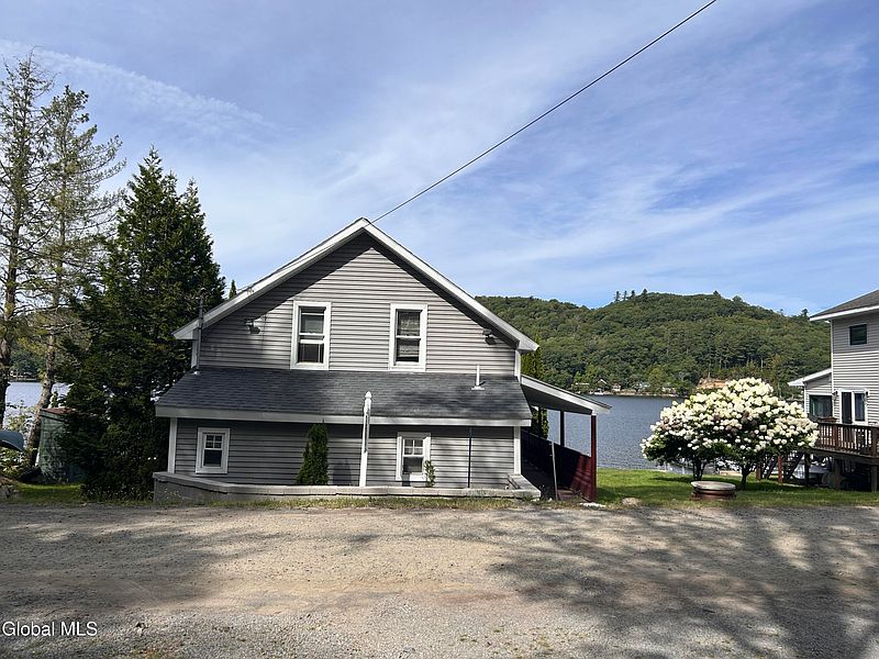 3rd image of 232 Fulton Road