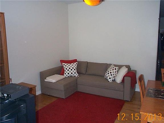 3rd image of 7247 60th Ln