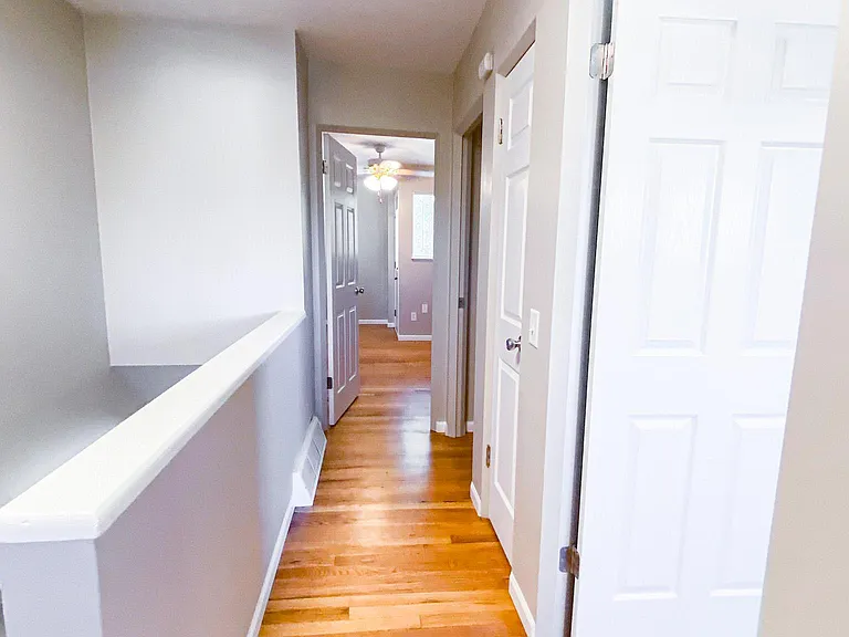 1108 Catalpa Cir — Photo 12