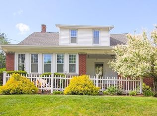 7003 Brecksville Rd, Independence, OH 44131