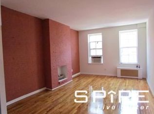 116 E 11th St APT 3B, New York, NY 10003
