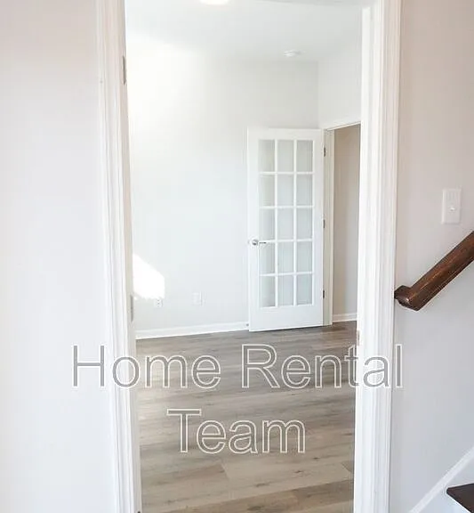 142 Brookline Dr — Photo 9