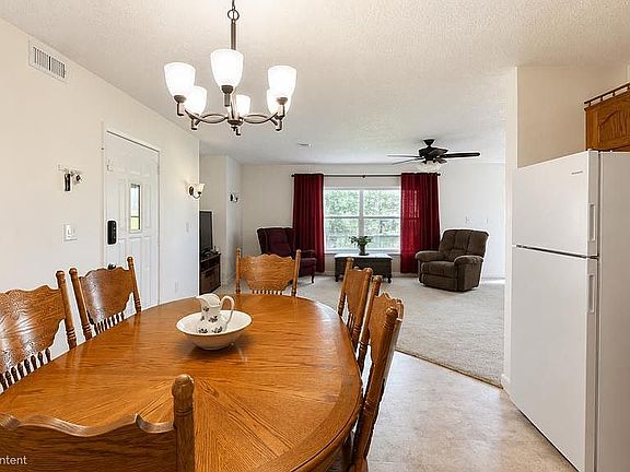 5th image of 600 Kingsbury Blvd